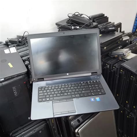 used laptop computers for sale.